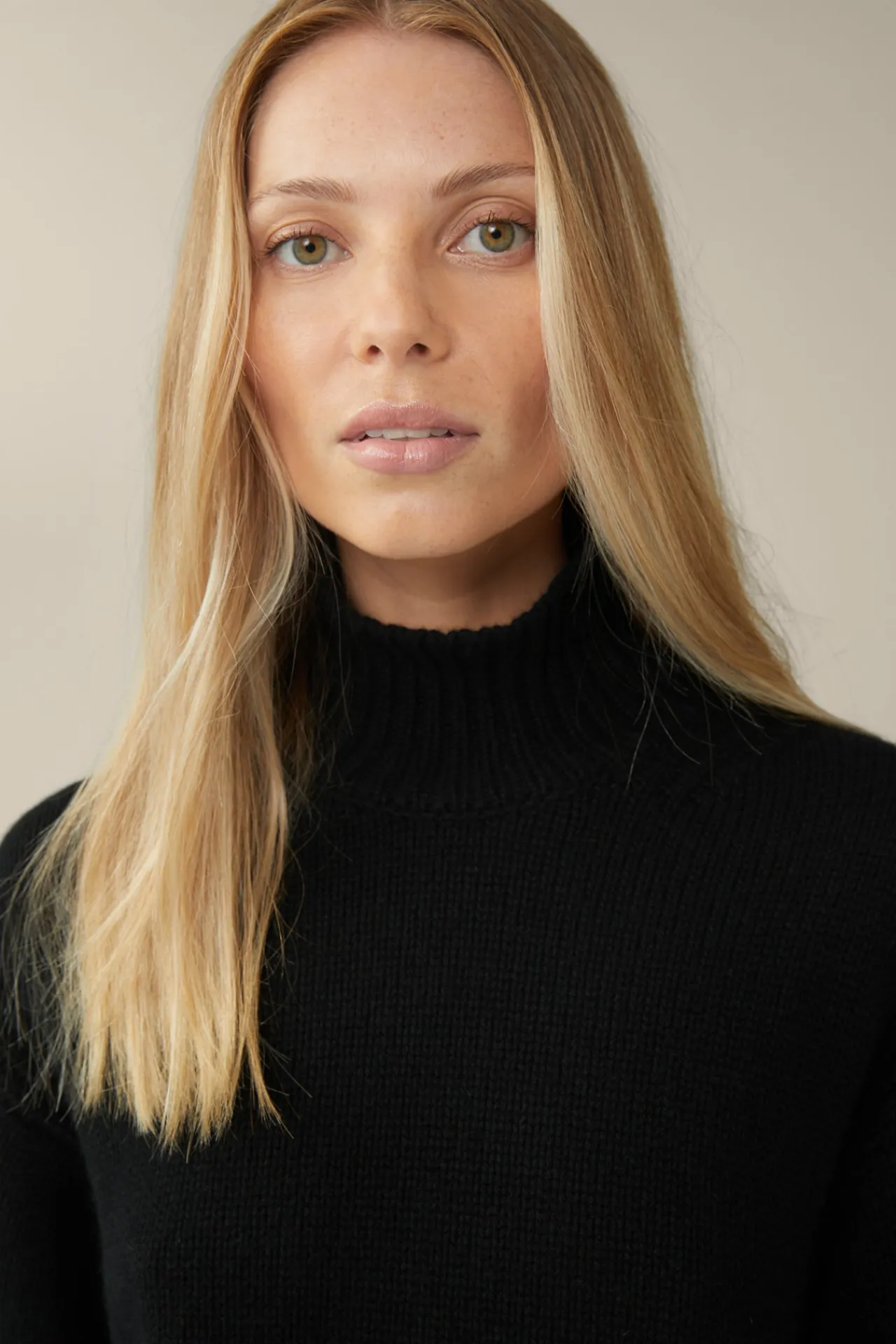 Cashmere-Rollkragen-Pullover In*Windsor Hot