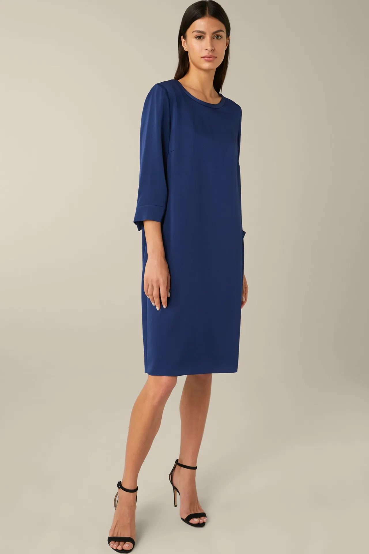 Crepe-Kleid In H-Linie In*Windsor Online