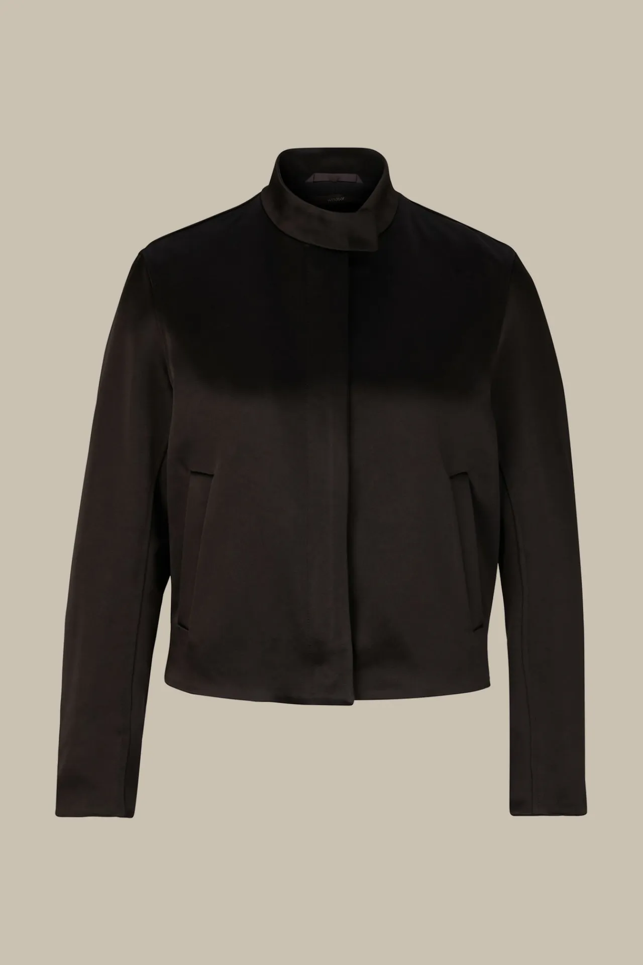 Duchesse-Satin-Blouson In*Windsor Fashion