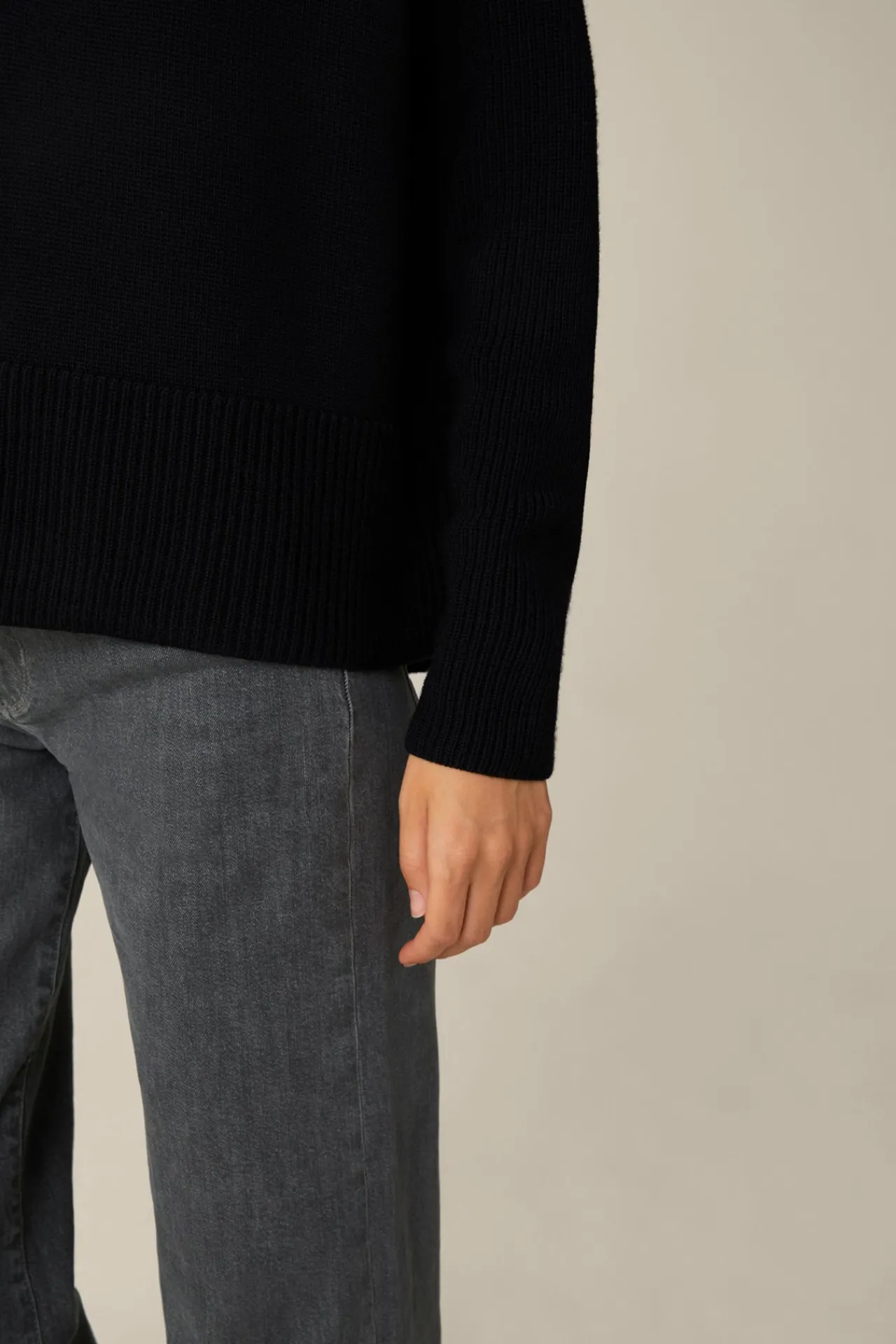 Merino-Strick-Pullover Mit V-Ausschnitt In*Windsor Fashion