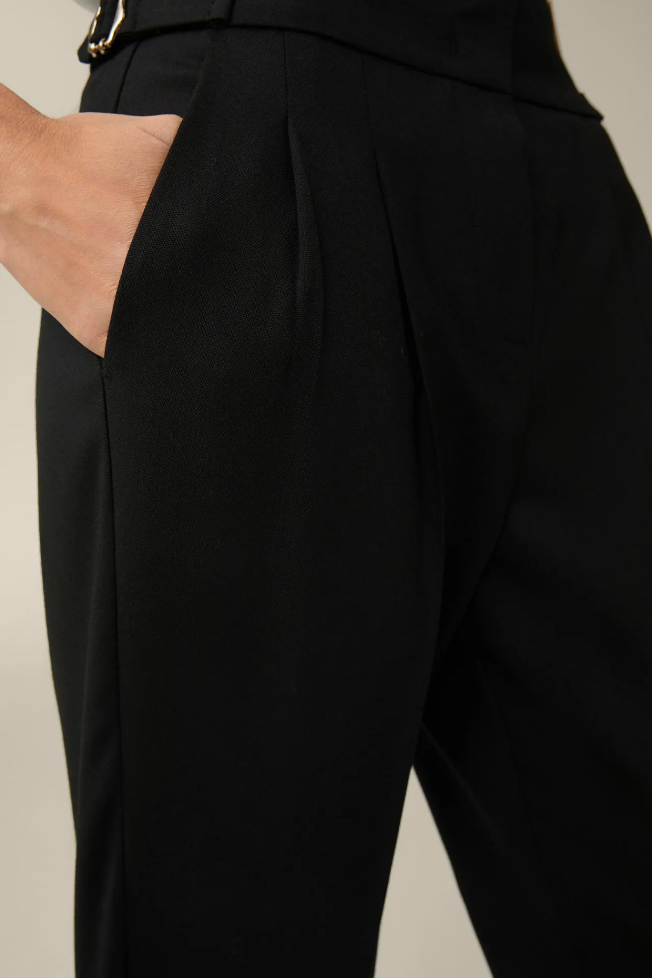 Schurwoll-Bundfalten-Hose In*Windsor New