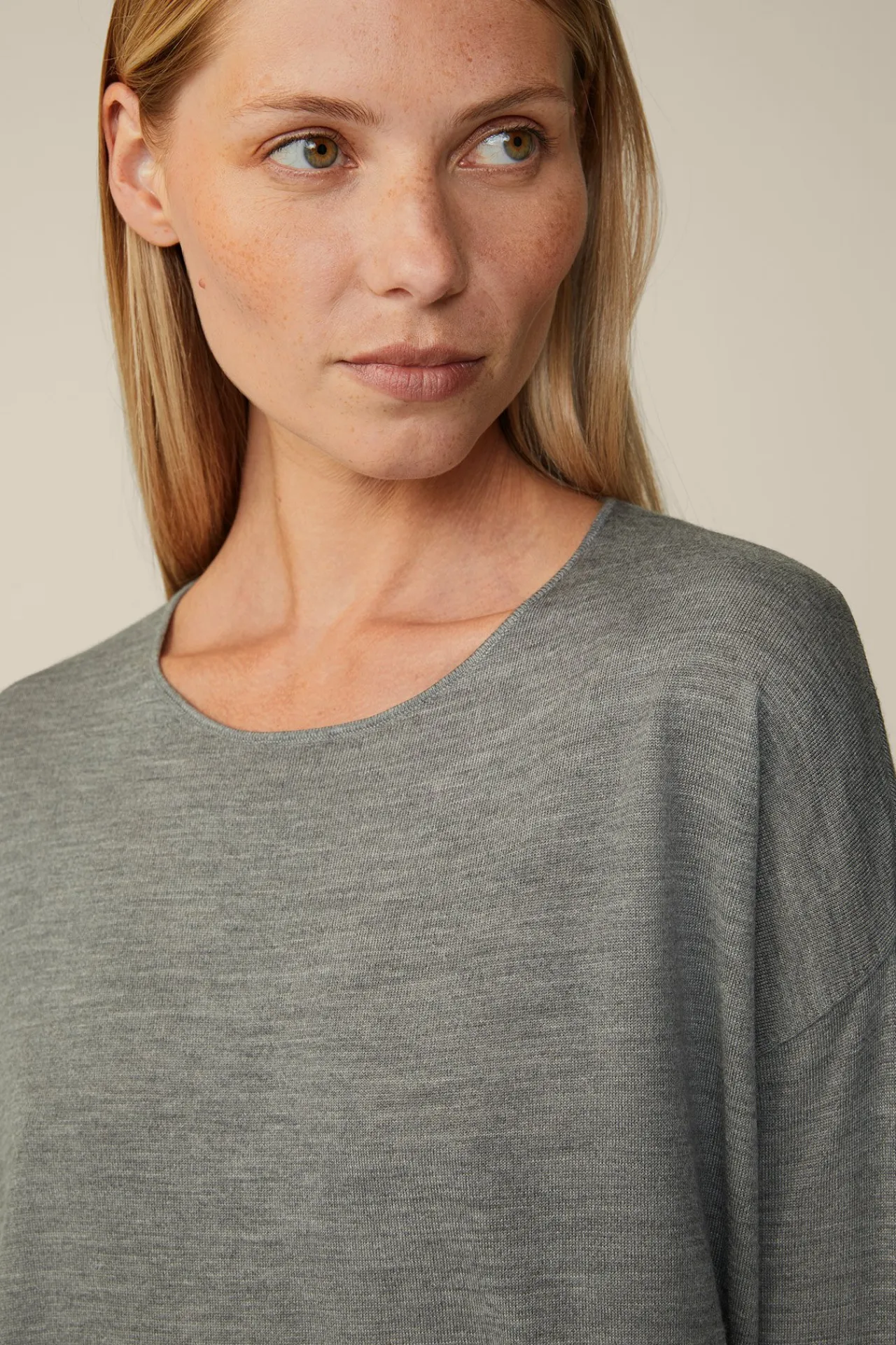 Schurwoll-Seidenmix-Pullover In*Windsor Online