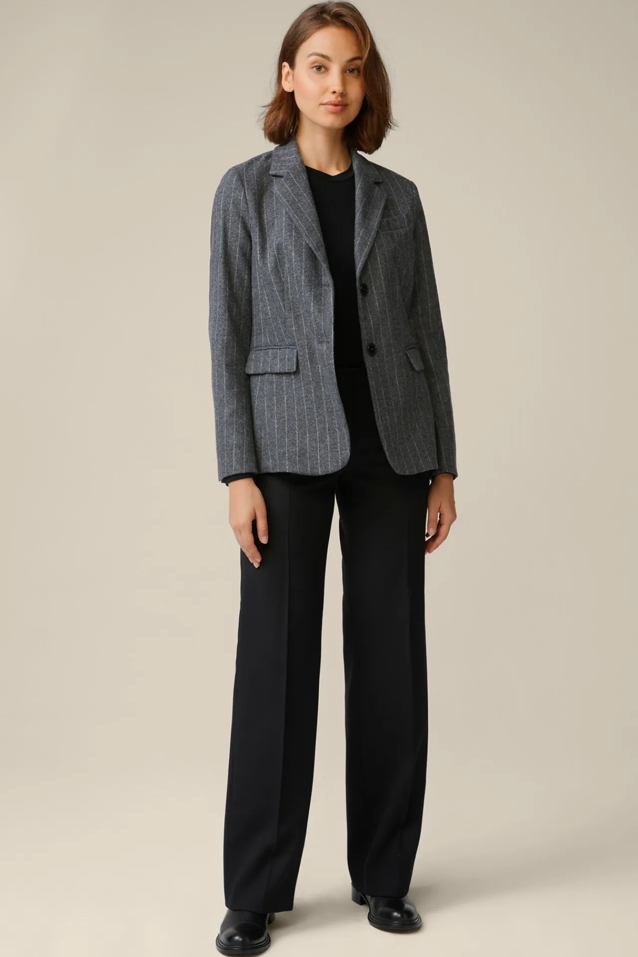 Wollmix-Blazer Mit Kreidestreifen In*Windsor Online