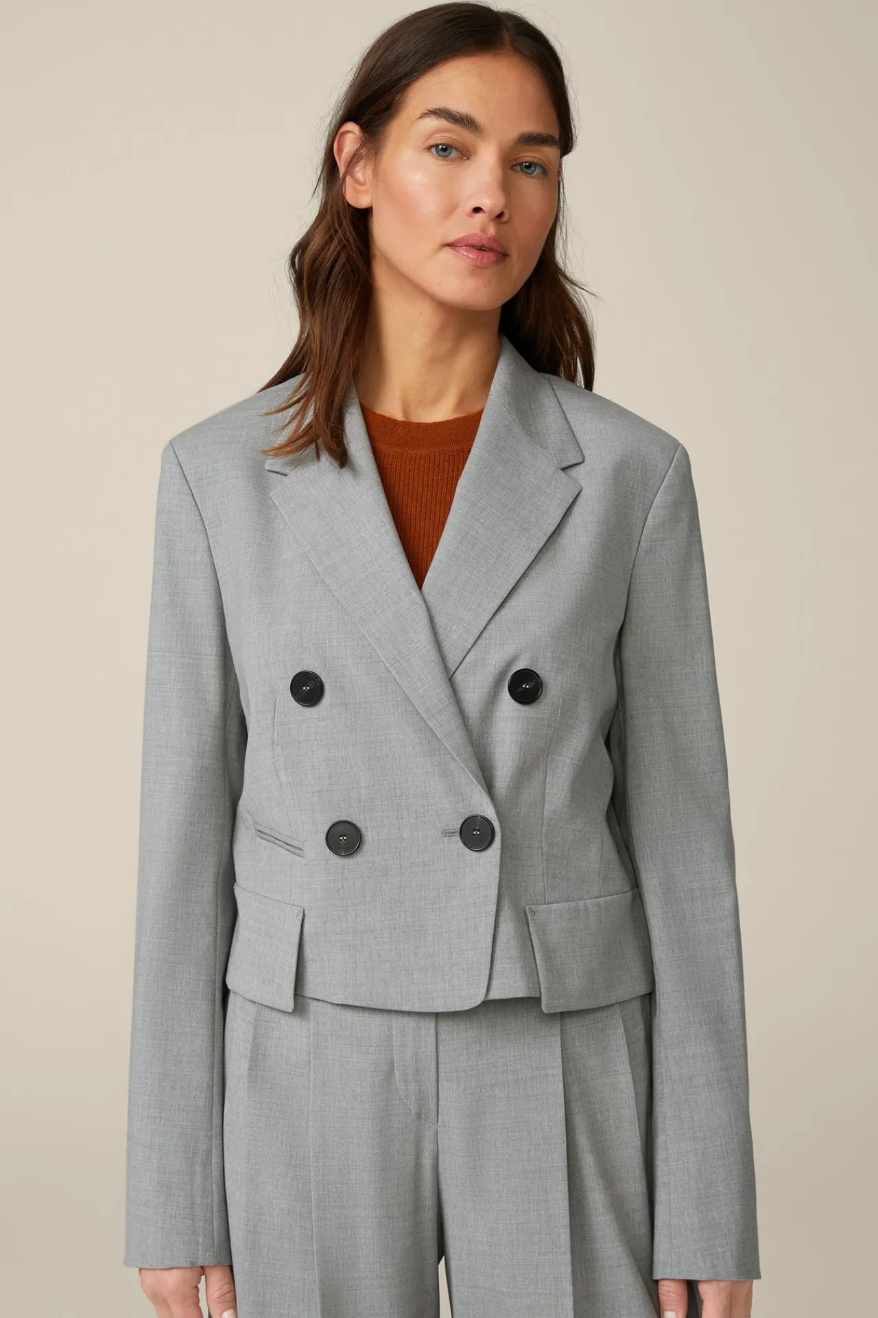 Wollmix-Doppelreiher-Kurzblazer In Hell Melange*Windsor Clearance